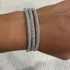 THREE SET CRYSTAL BANGLE